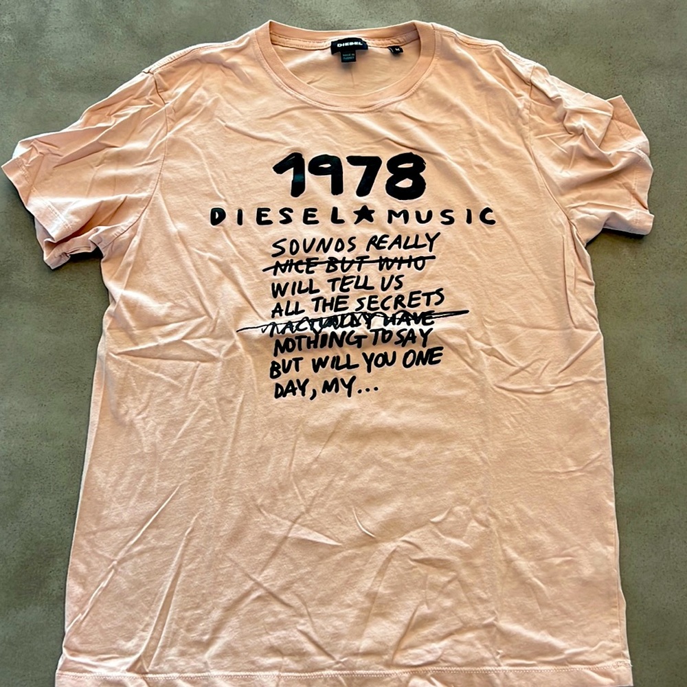 😎 Diesel graphic T